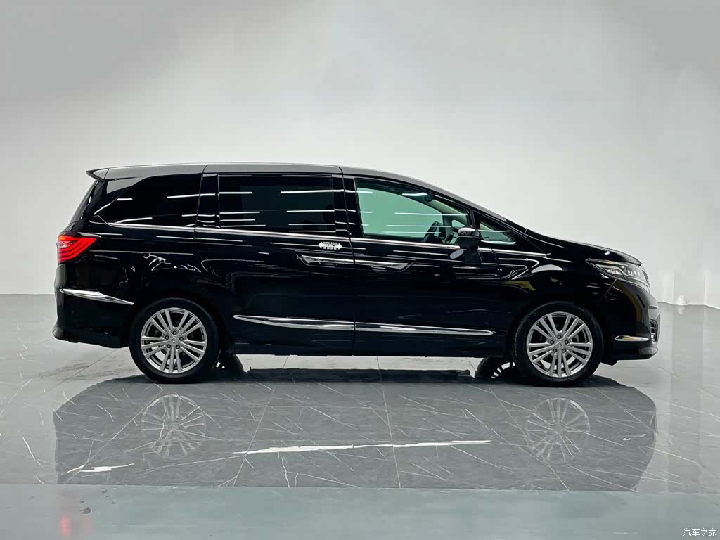 Honda Elysion, 2017 7