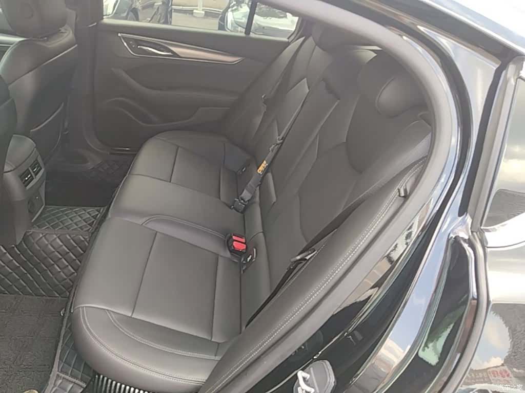Cadillac CT5, 2024 17