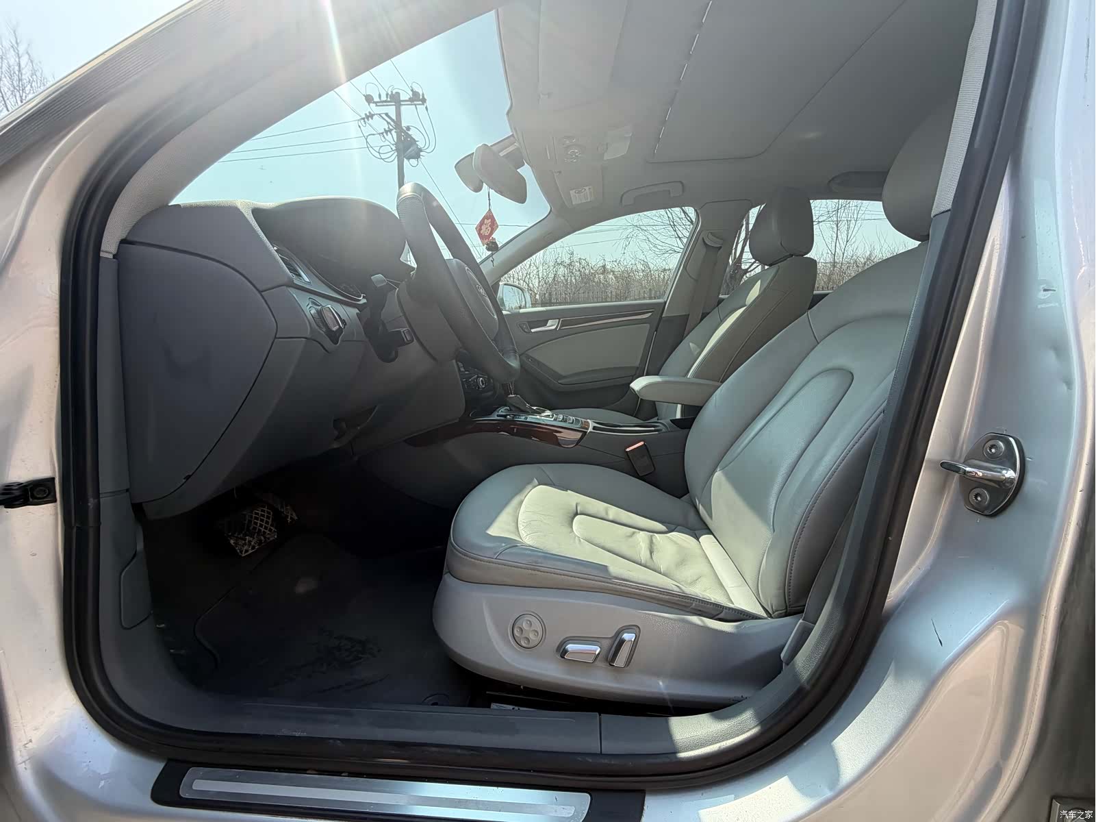 Audi A4L, 2014 9