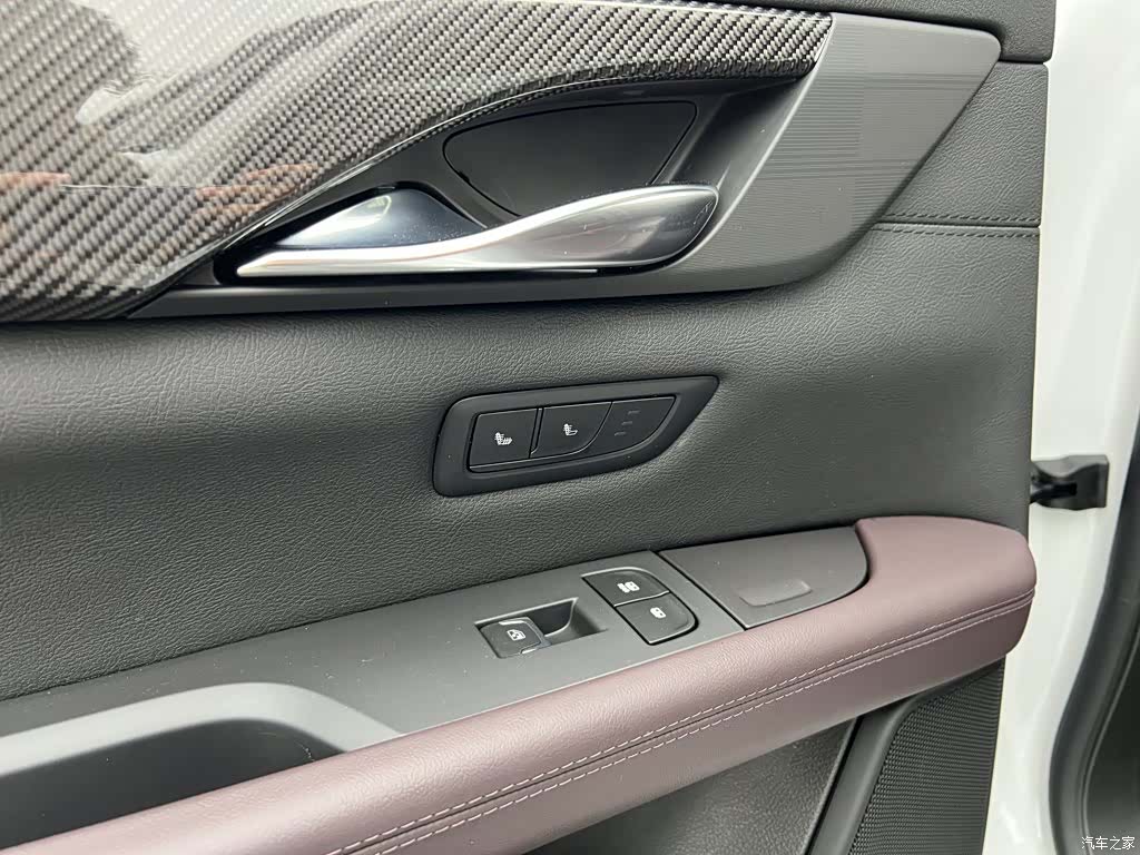 Cadillac CT6, 2022 16