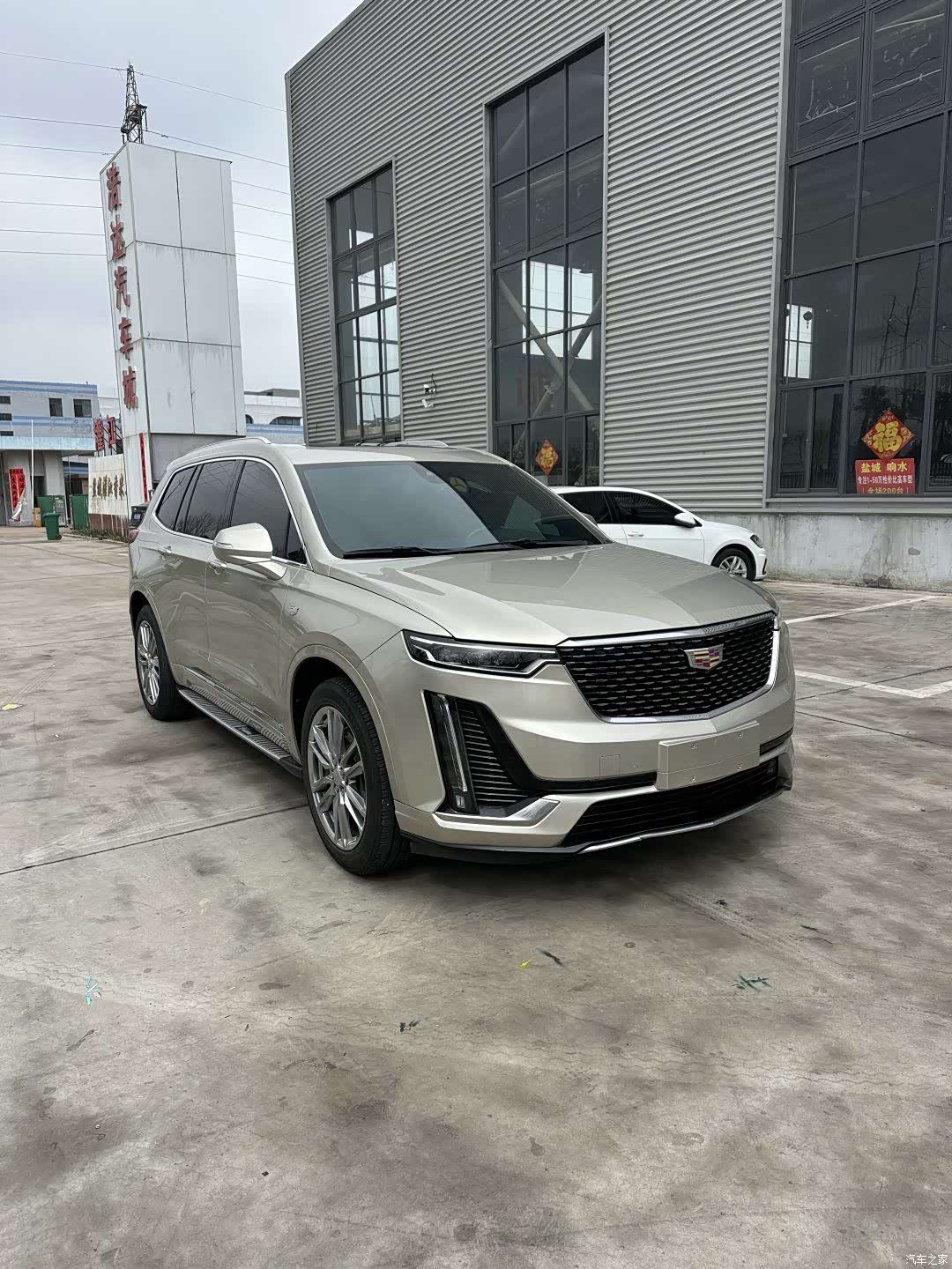 Cadillac XT6, 2023 1