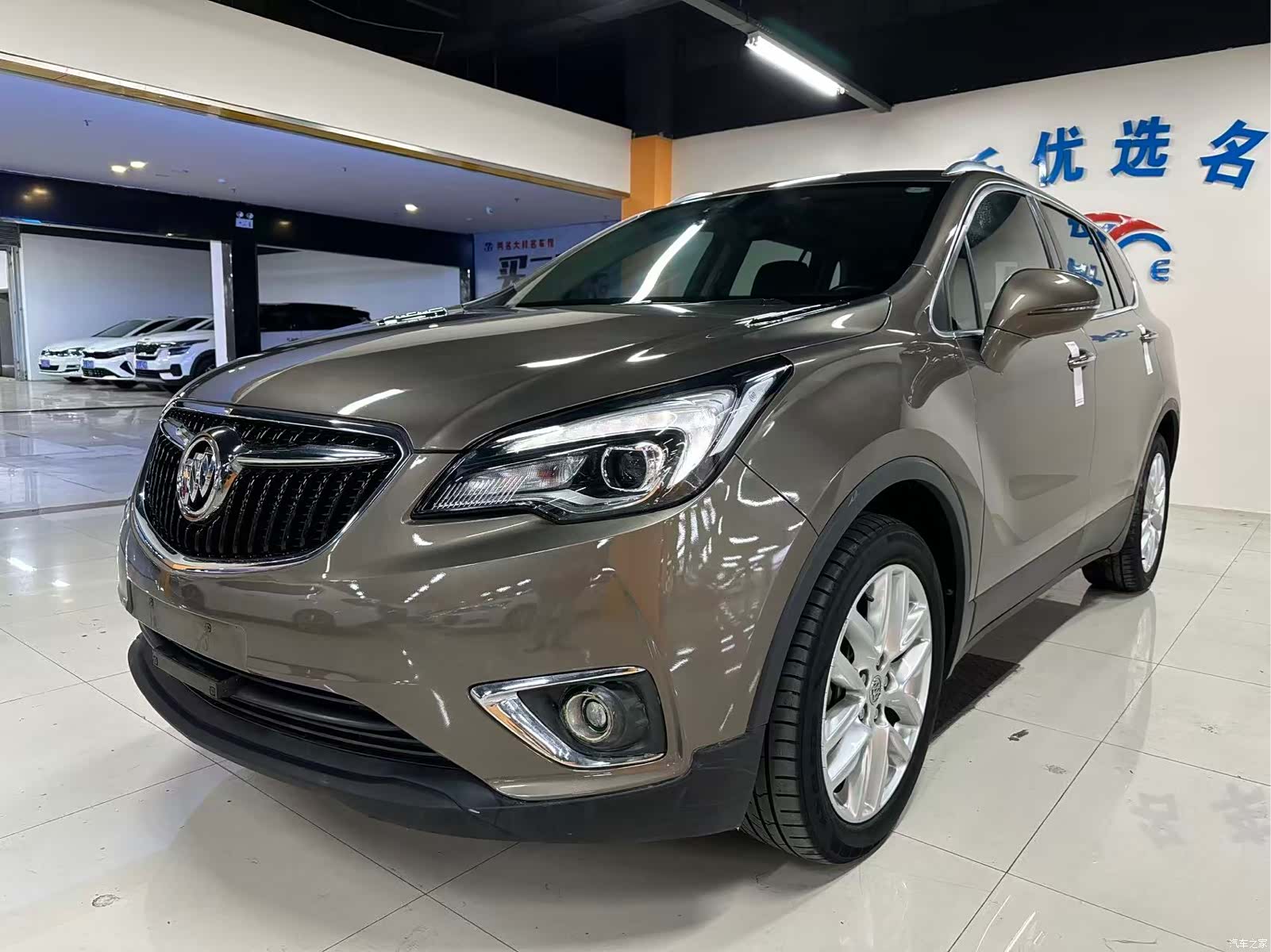 Buick Envision Plus, 2019 1