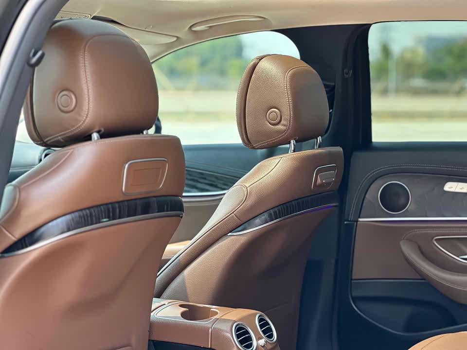 Mercedes-Benz E-class Mercedes-Benz E-class