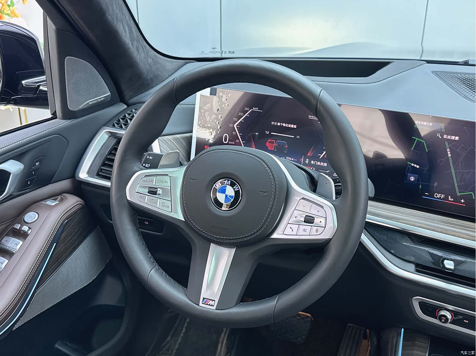 BMW X5, 2025 11
