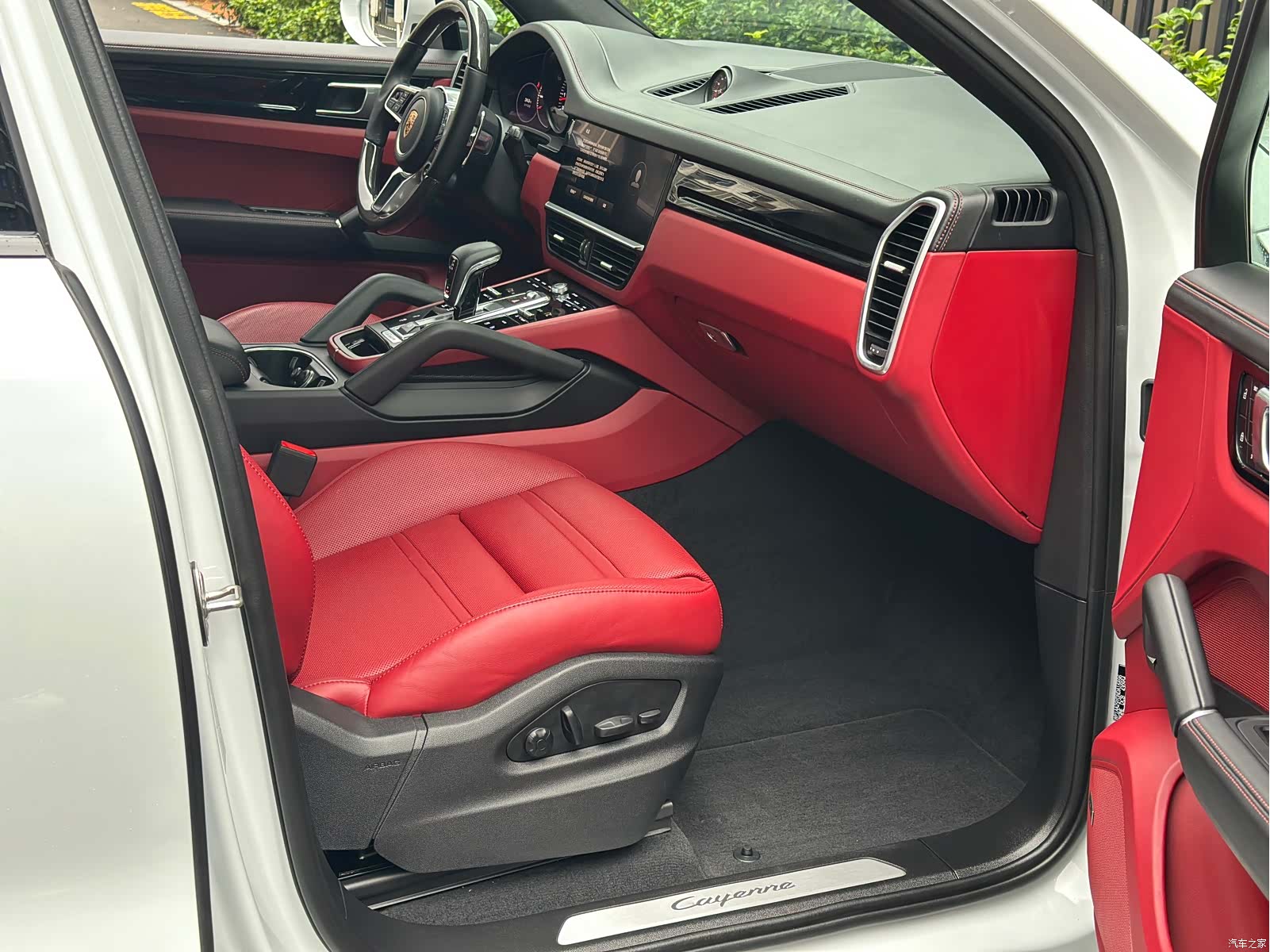 Porsche Cayenne, 2022 14