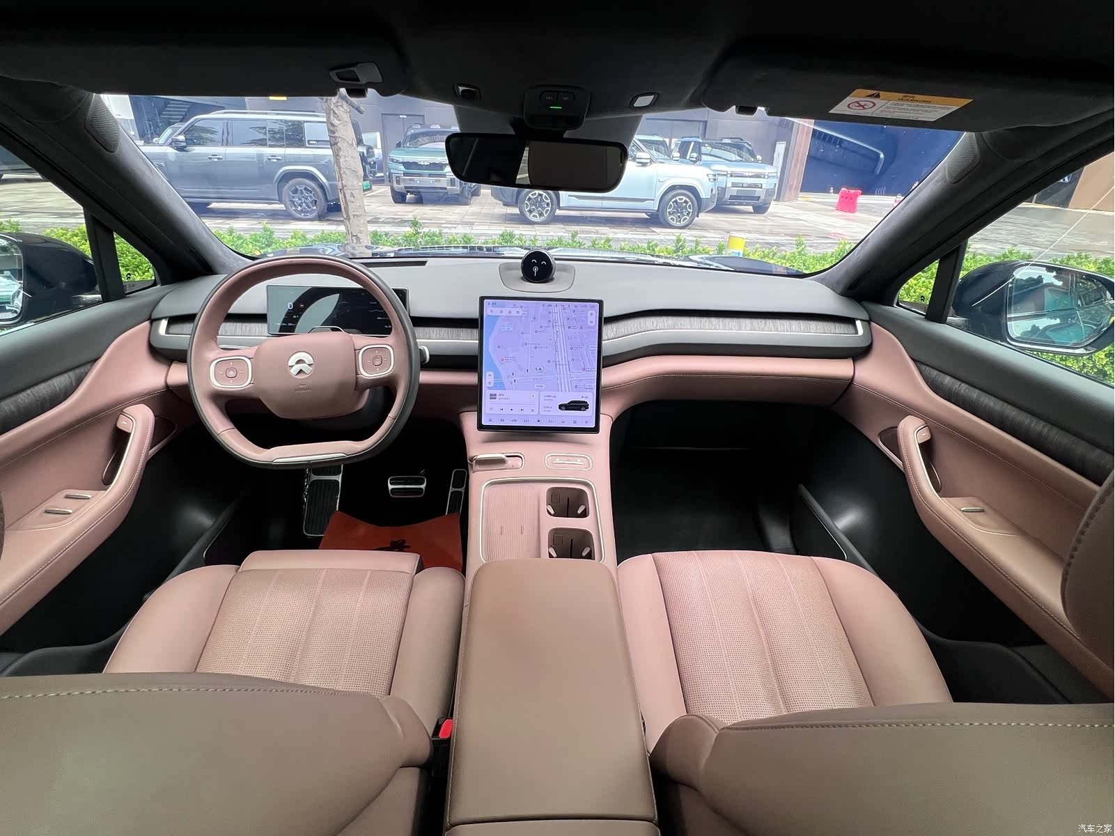 NIO ES8, 2023 14