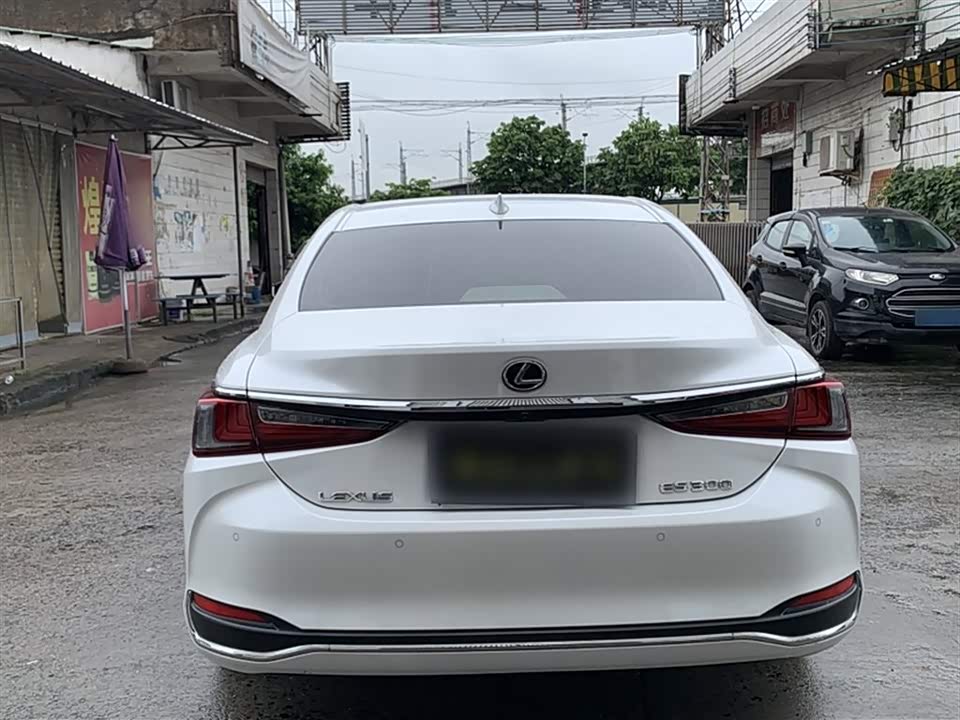 Lexus ES Lexus ES