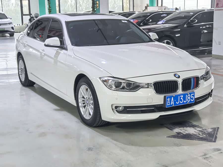 BMW 3 Series 2015, фото 3
