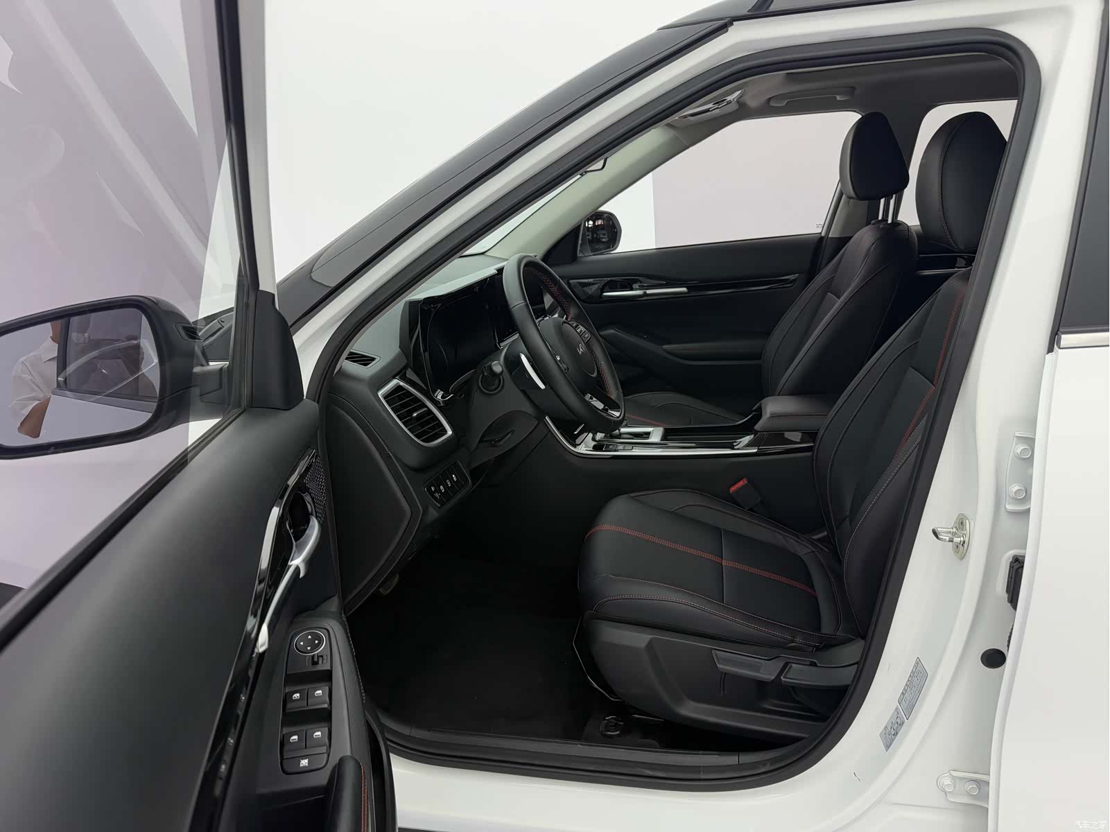 Kia KX3, 2021 20