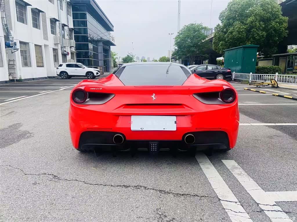 Ferrari 488, 2017 все фото