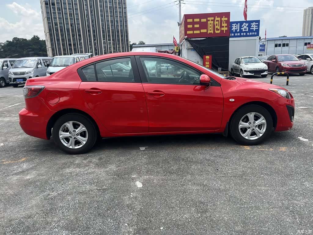 Mazda 3, 2013 7