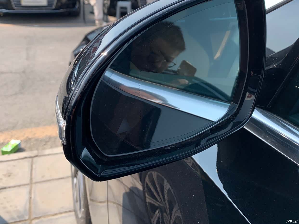 Mercedes-Benz E-Class, 2024 9