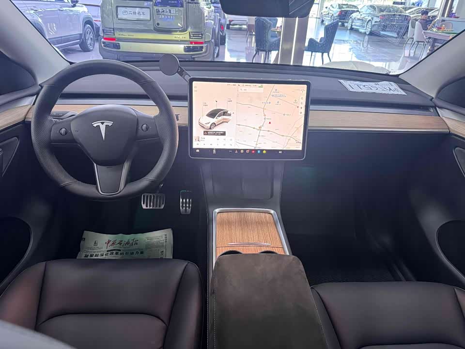 Tesla Model Y Tesla Model Y