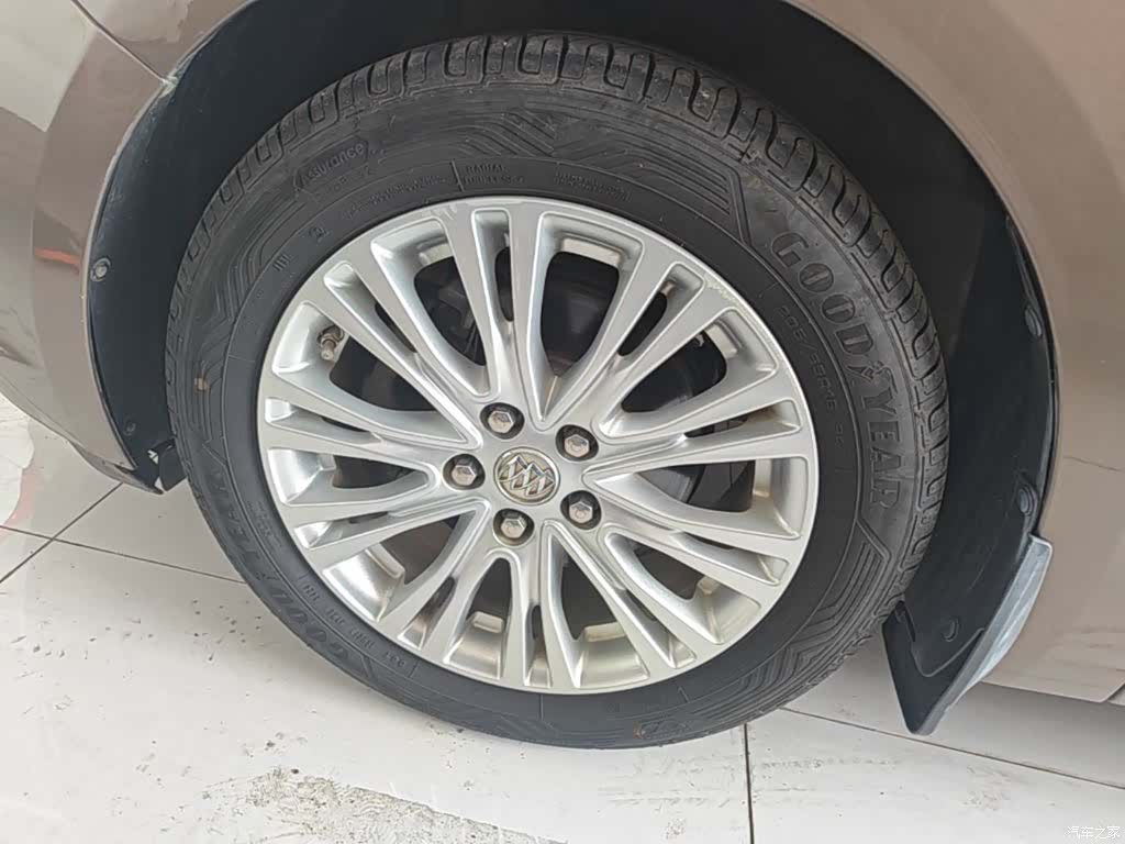 Buick 15N, 2017 23
