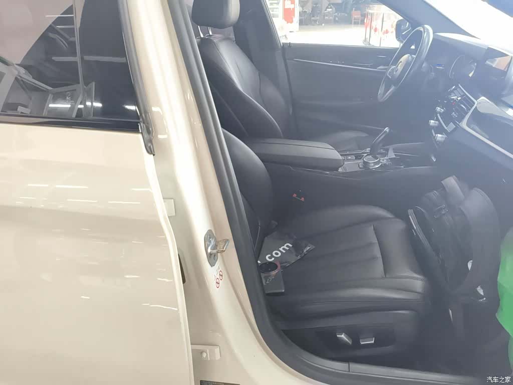 BMW 5 Series, 2018 4