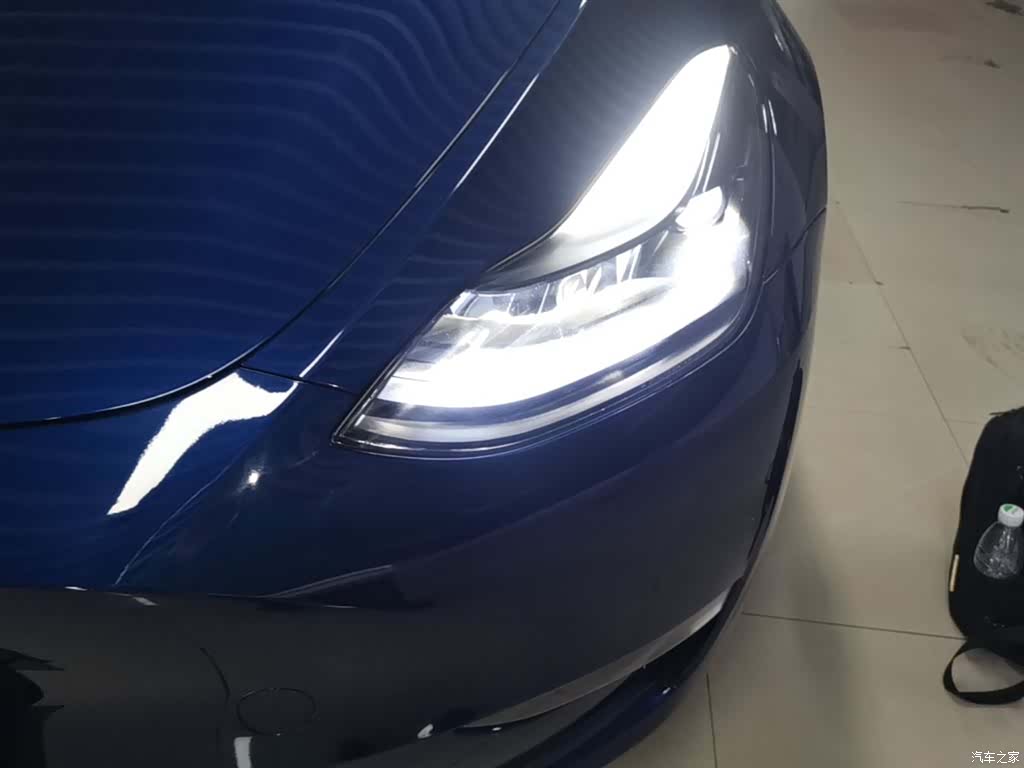 Tesla Model Y, 2021 24