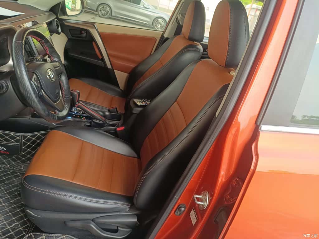 Toyota RAV4, 2014 15