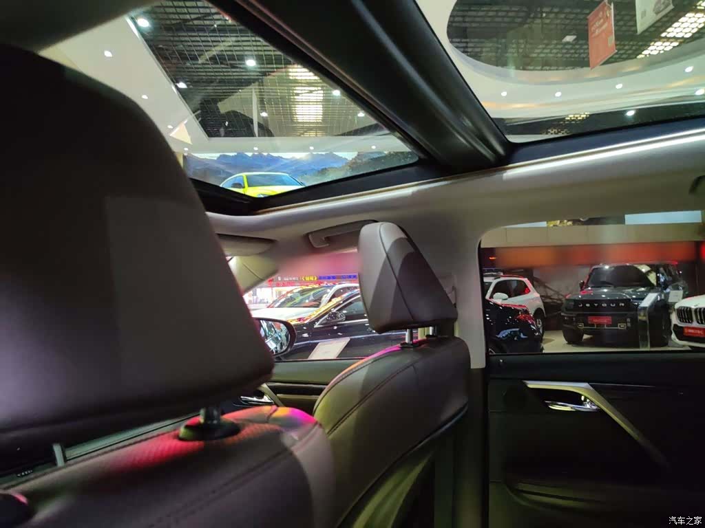 Lexus RX, 2022 14