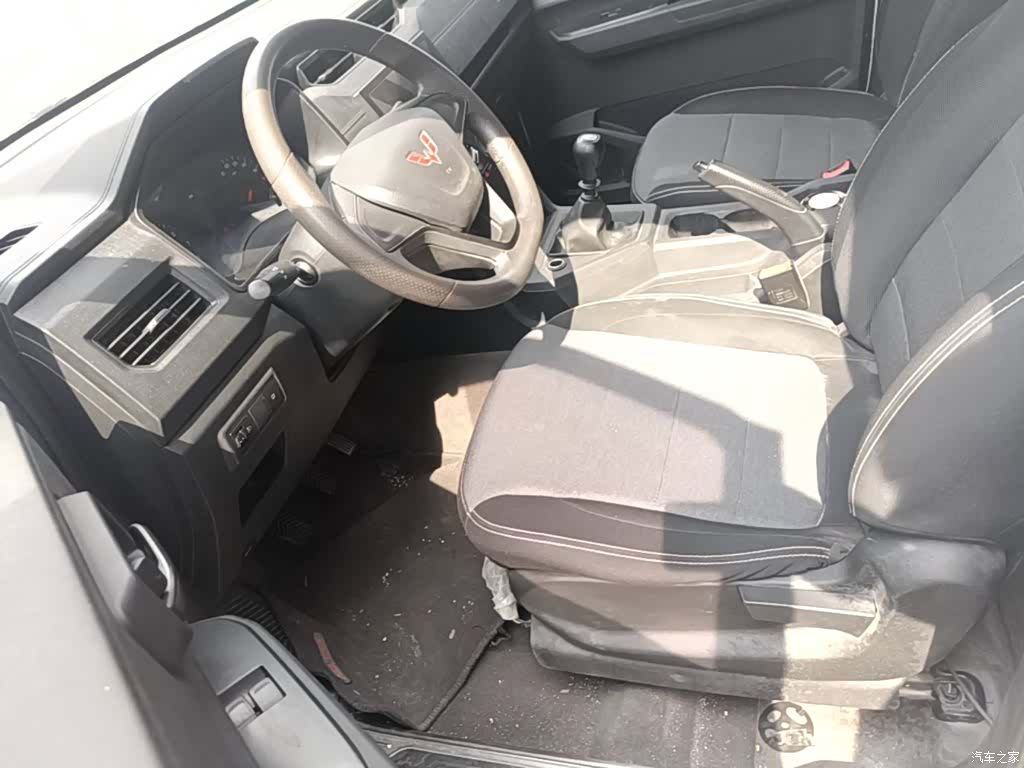 Wuling Hongguang, 2023 15