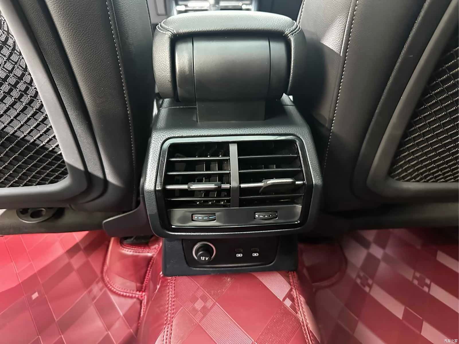 Audi Q3, 2022 14