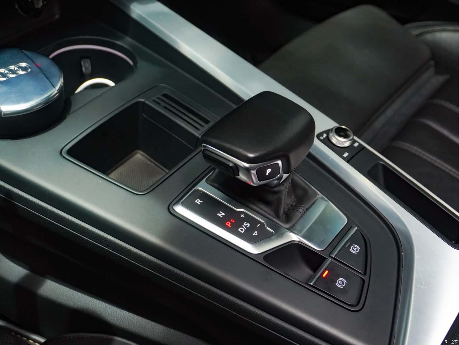 Audi A4L, 2020 13