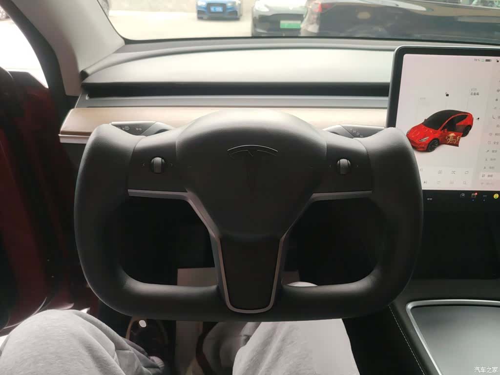 Tesla Model Y, 2021 7