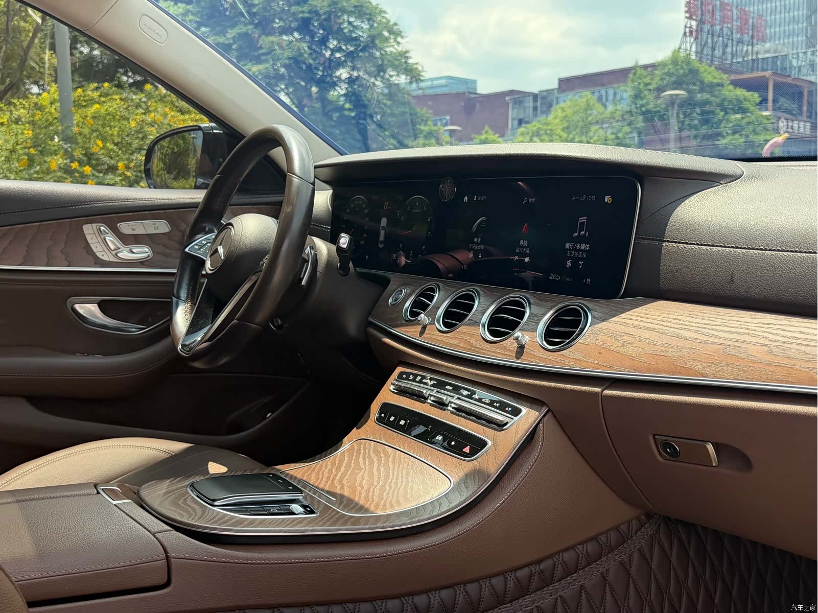 Mercedes-Benz E-Class, 2021 14