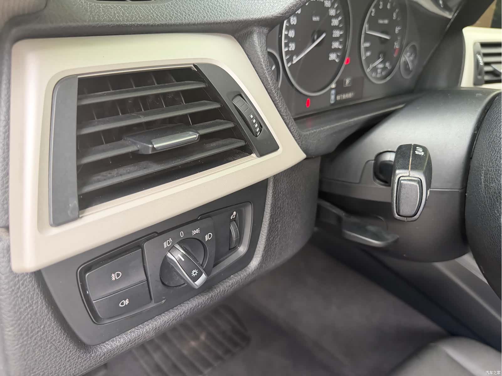 BMW 3 Series, 2015 8