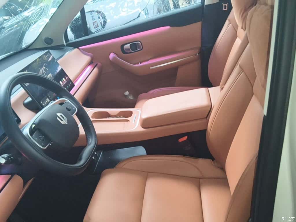 Leapmotor C10, 2025 15