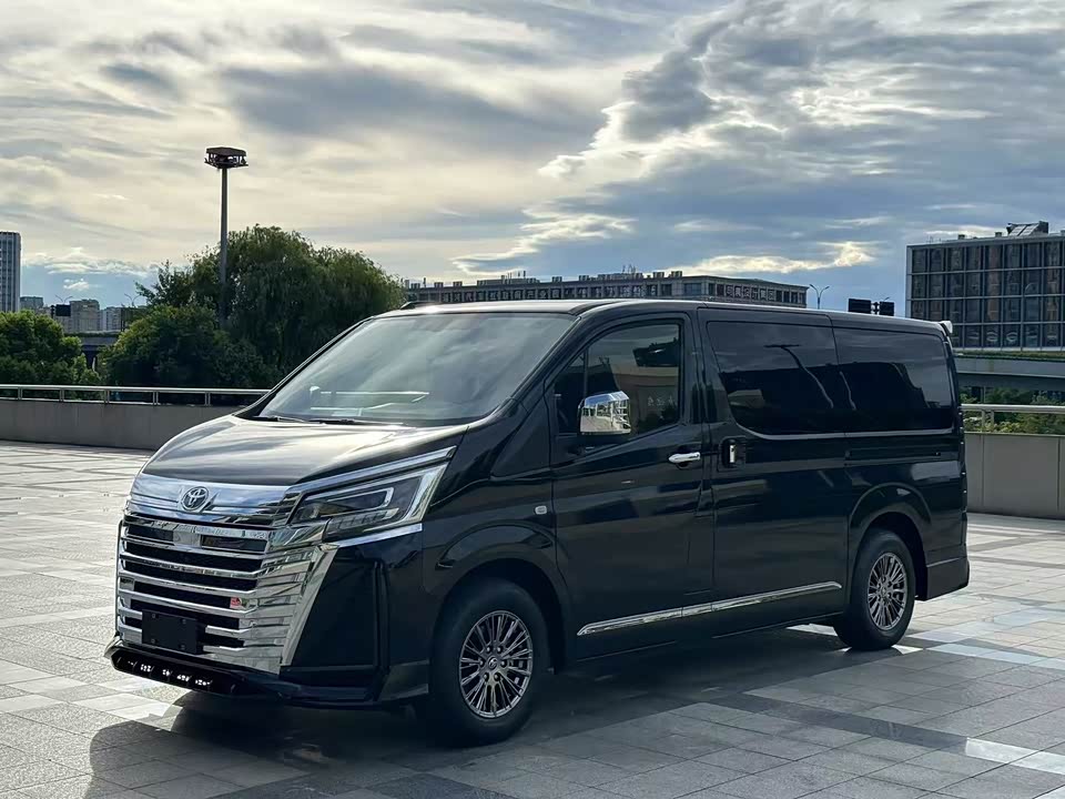 Toyota HIACE Toyota HIACE