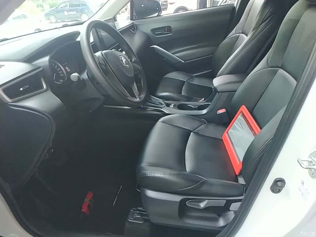 Toyota Frontlander, 2023 15