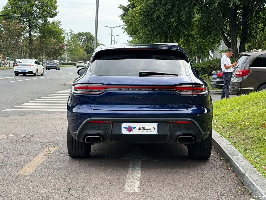 Porsche Macan, 2022 все фото
