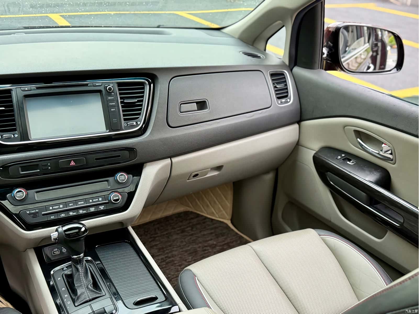 Kia Carnival, 2016 26