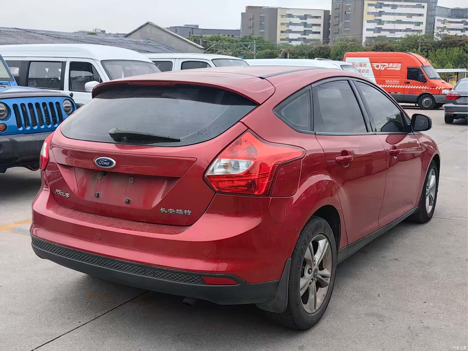 Ford Focus, 2015 10