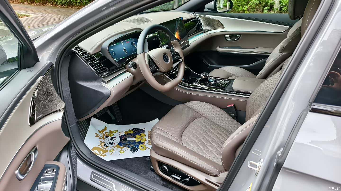 BYD Han, 2025 6