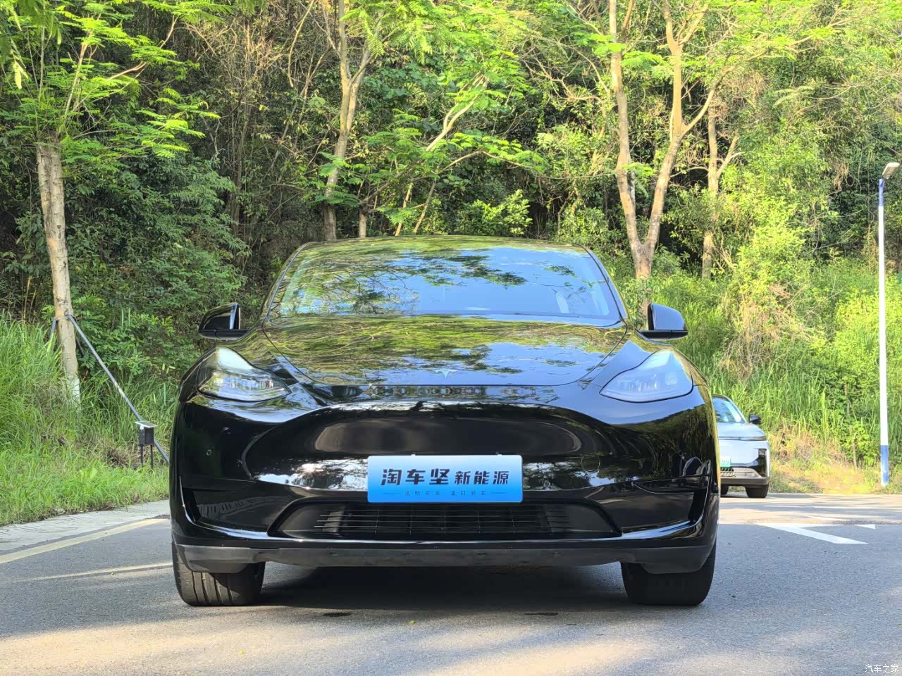Tesla Model Y, 2022 2