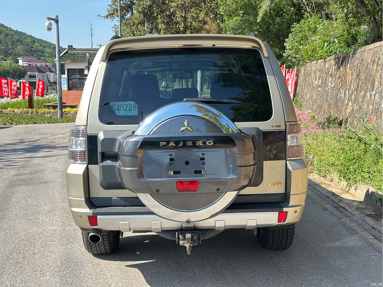 Mitsubishi Pajero, 2016 все фото