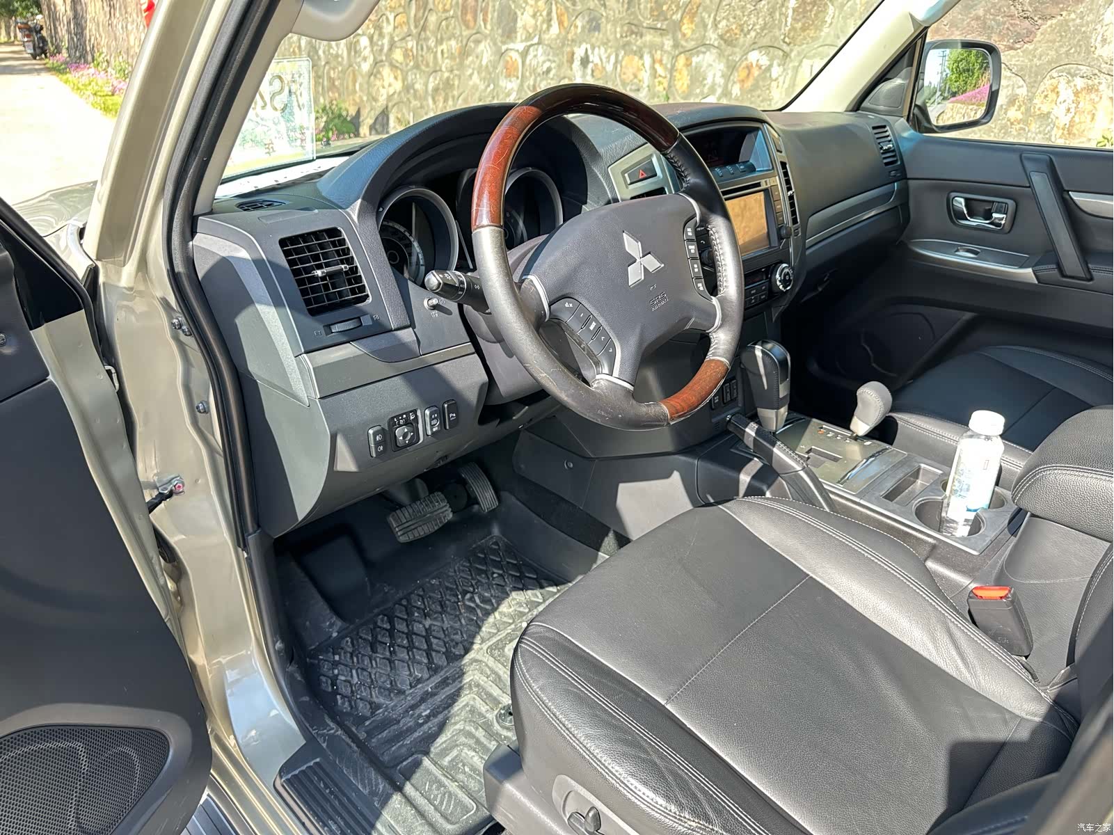 Mitsubishi Pajero, 2016 18