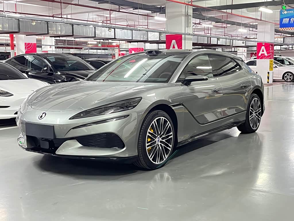 Denza Z9GT