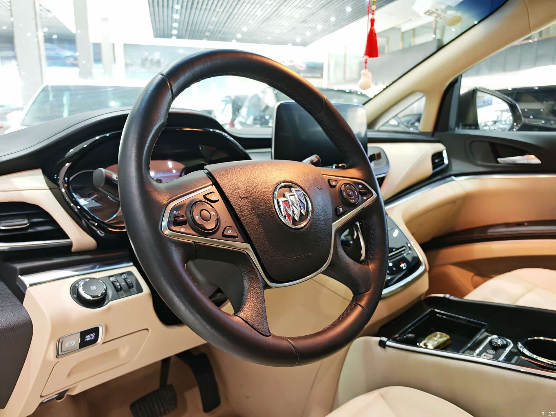 Buick GL8, 2023 7