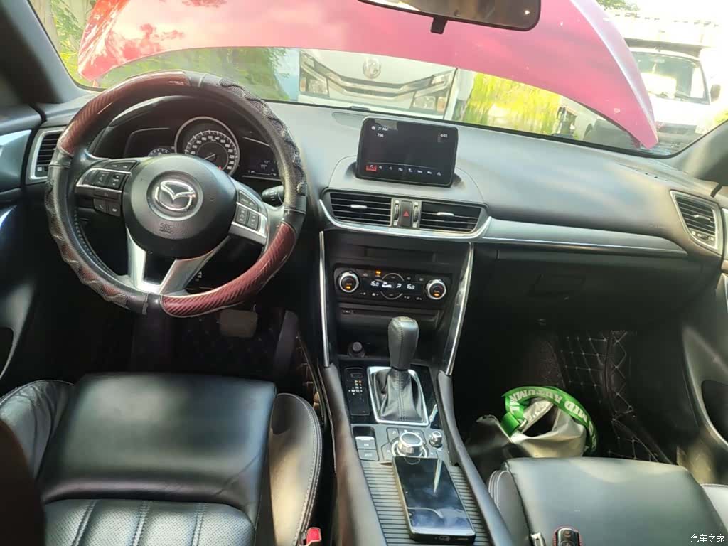 Mazda CX-4, 2016 10
