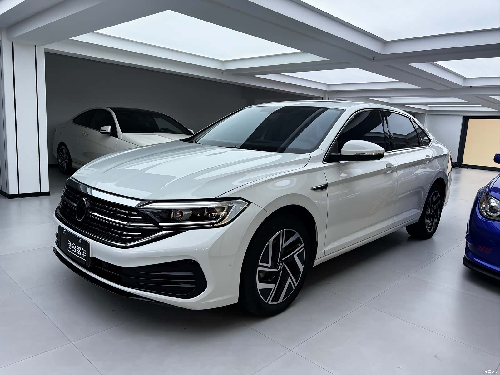 Volkswagen Sagitar