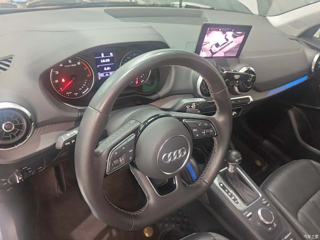 Audi Q2L, 2022 10