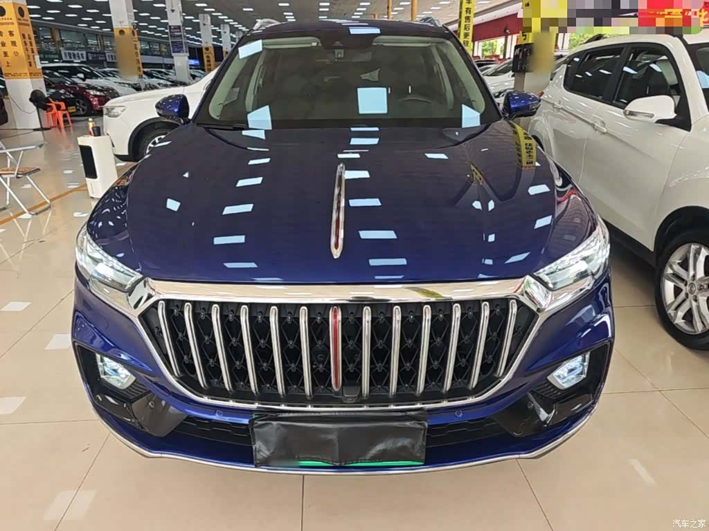 Hongqi HS5, 2022 3