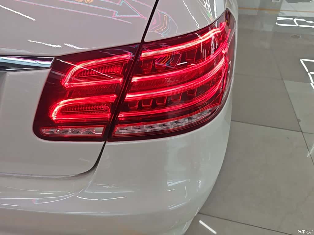 Mercedes-Benz E-Class, 2015 8