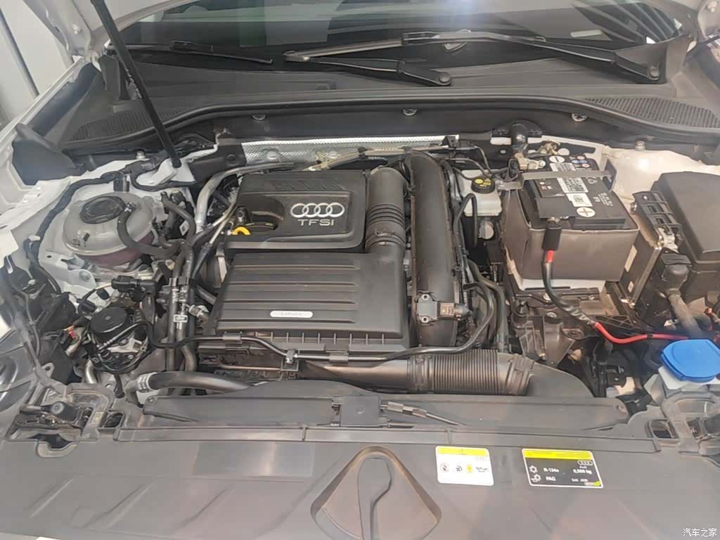 Audi Q2L, 2022 20