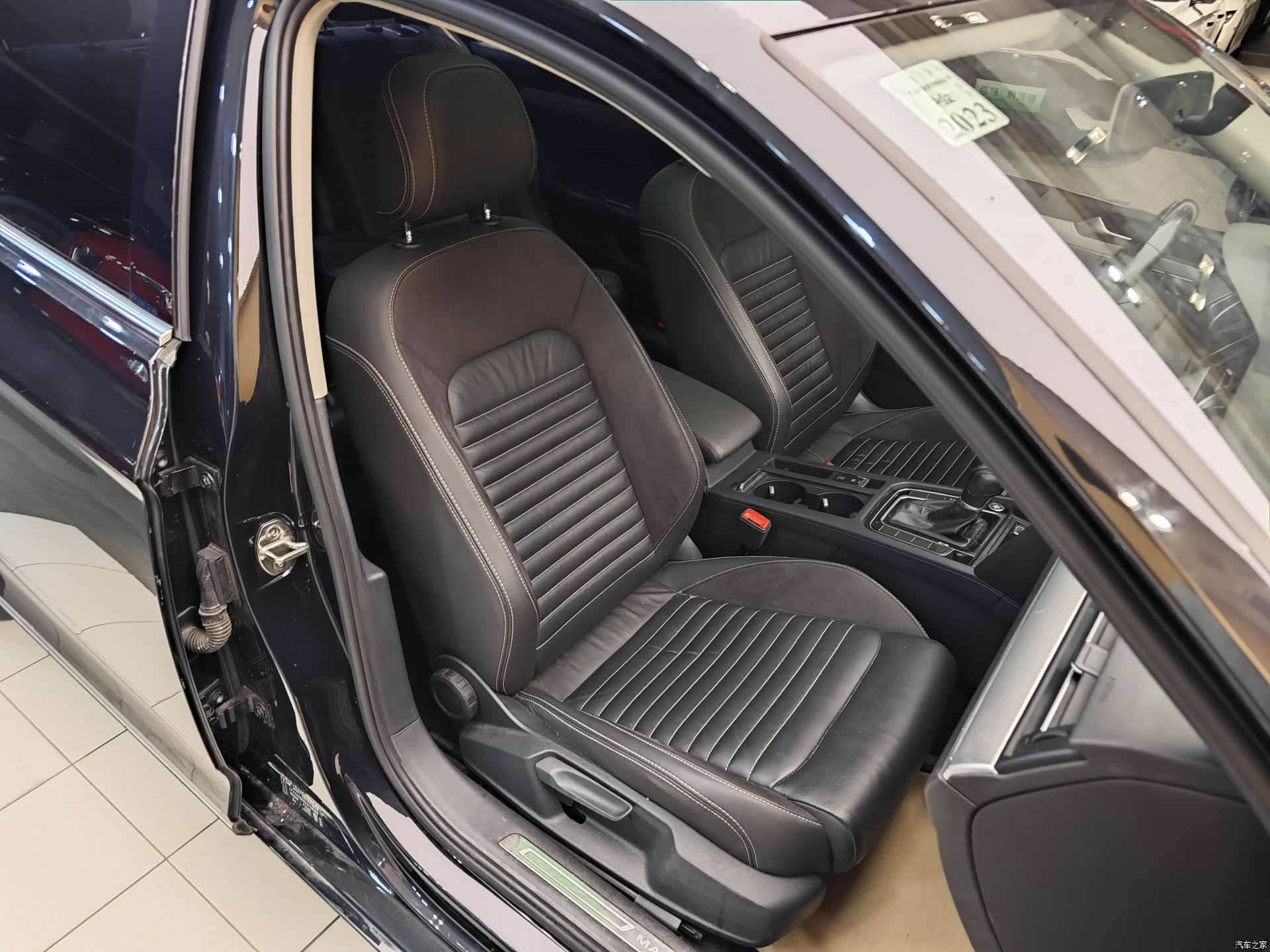 Volkswagen Magotan, 2021 33