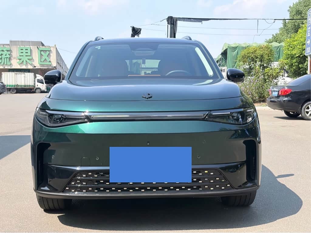 Leapmotor C16