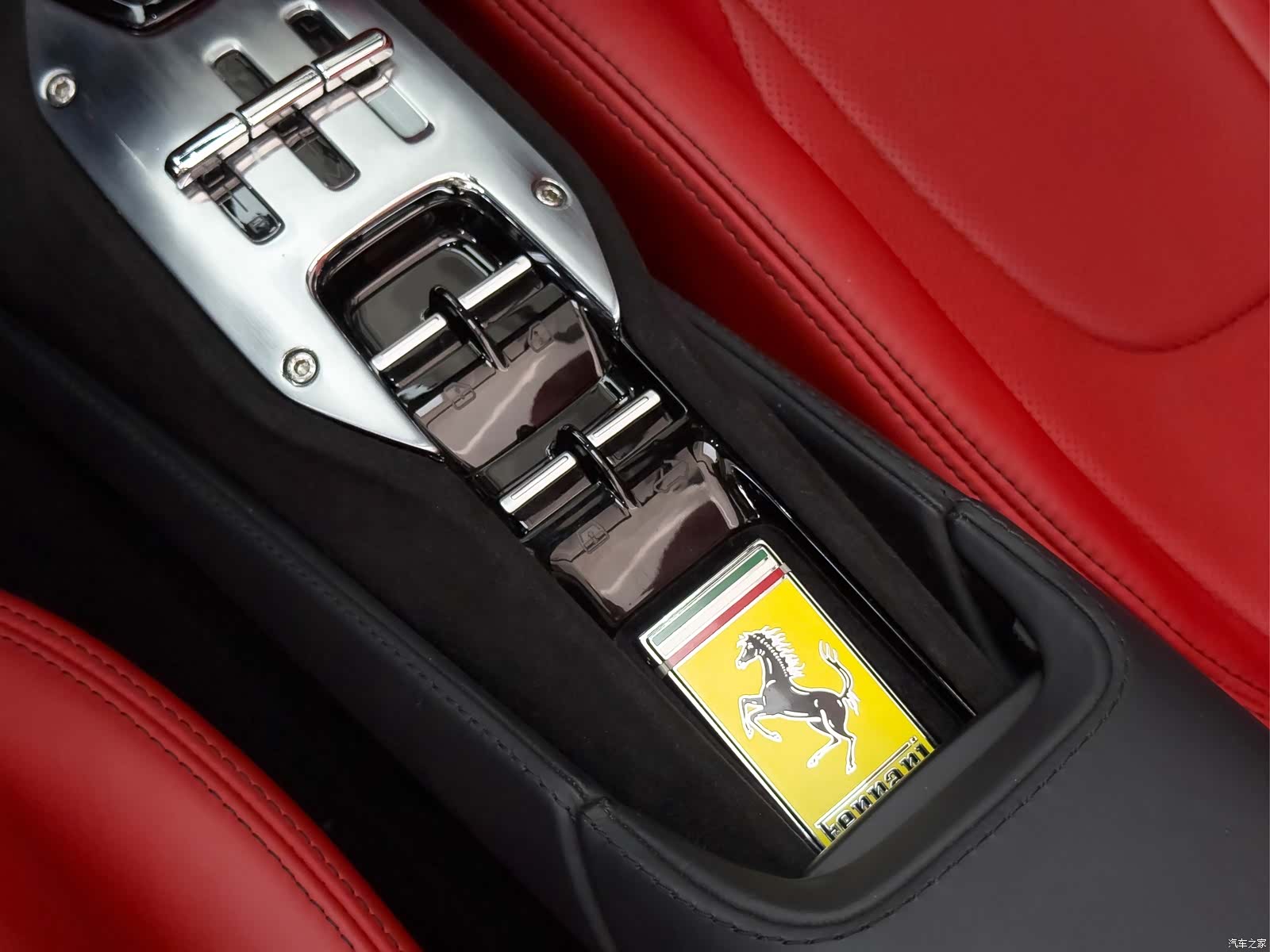 Ferrari SF90, 2022 17