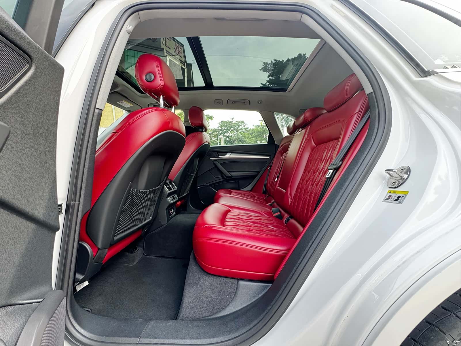 Audi Q5L, 2019 6
